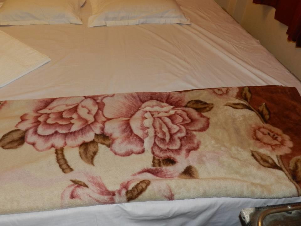 Buddha Guest House พาราณสี ภายนอก รูปภาพ